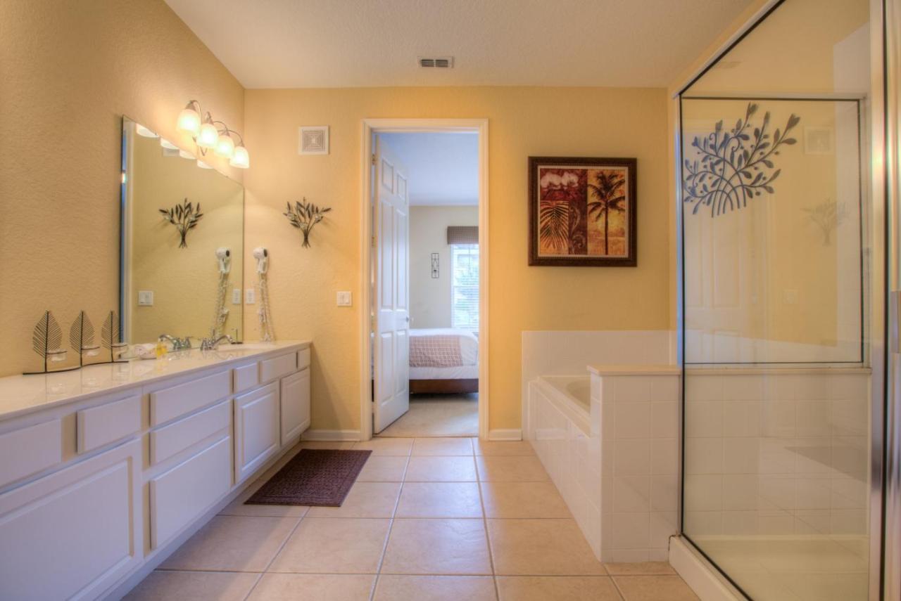 Stylish Condo At Vista Cay Resort Minutes To Wdw Орландо Екстериор снимка