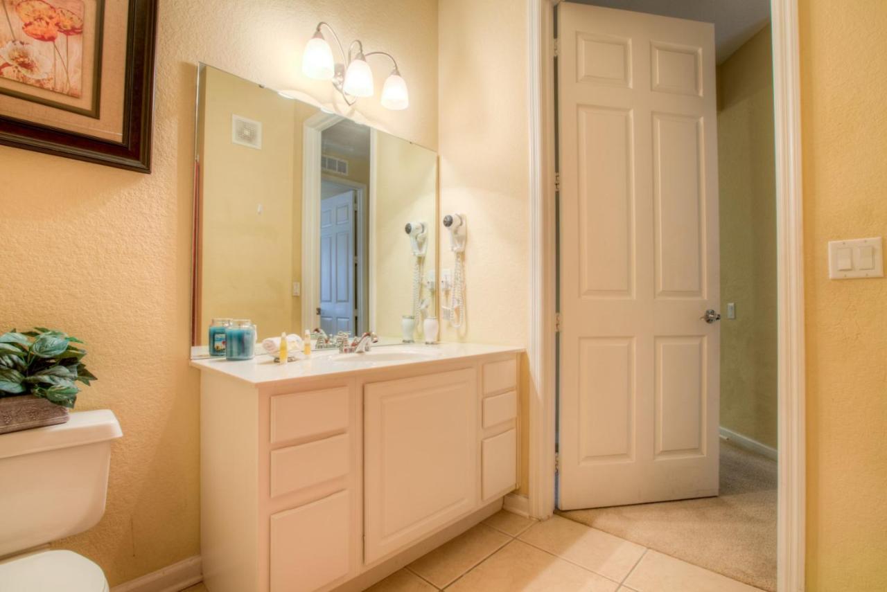 Stylish Condo At Vista Cay Resort Minutes To Wdw Орландо Екстериор снимка