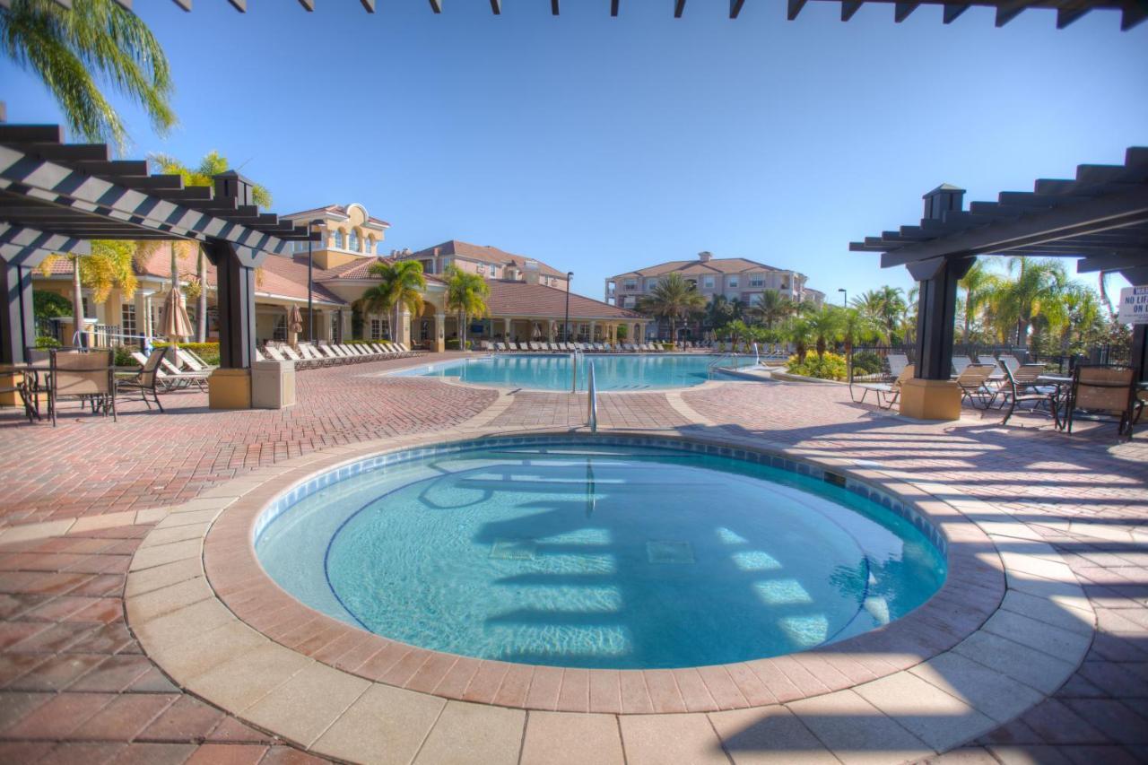 Stylish Condo At Vista Cay Resort Minutes To Wdw Орландо Екстериор снимка